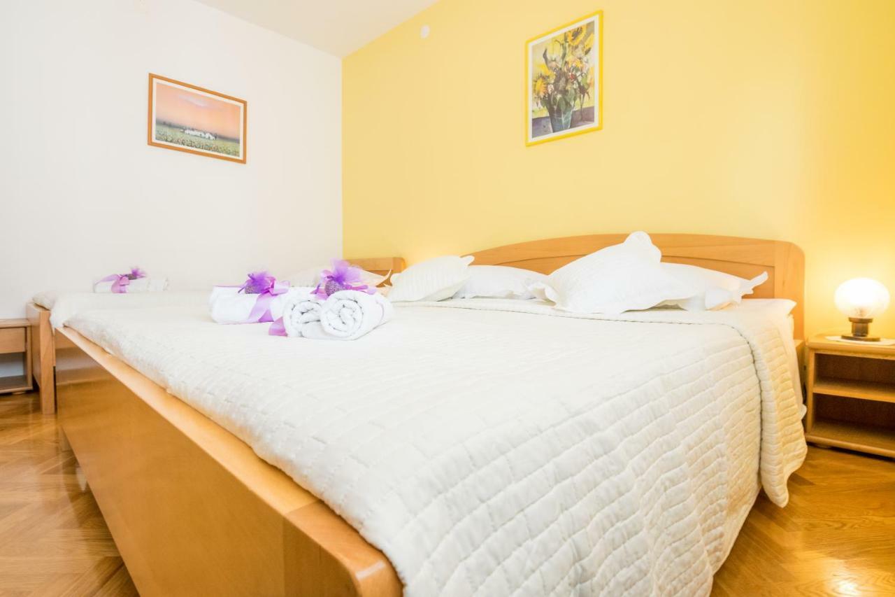 Apartments Baskovic Promajna Exterior photo